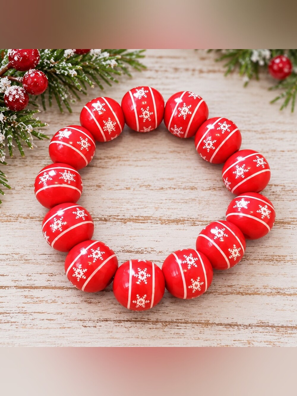 Festive Red Holiday Bead Bracelet US Size 5.5 - Picture 2 of 3